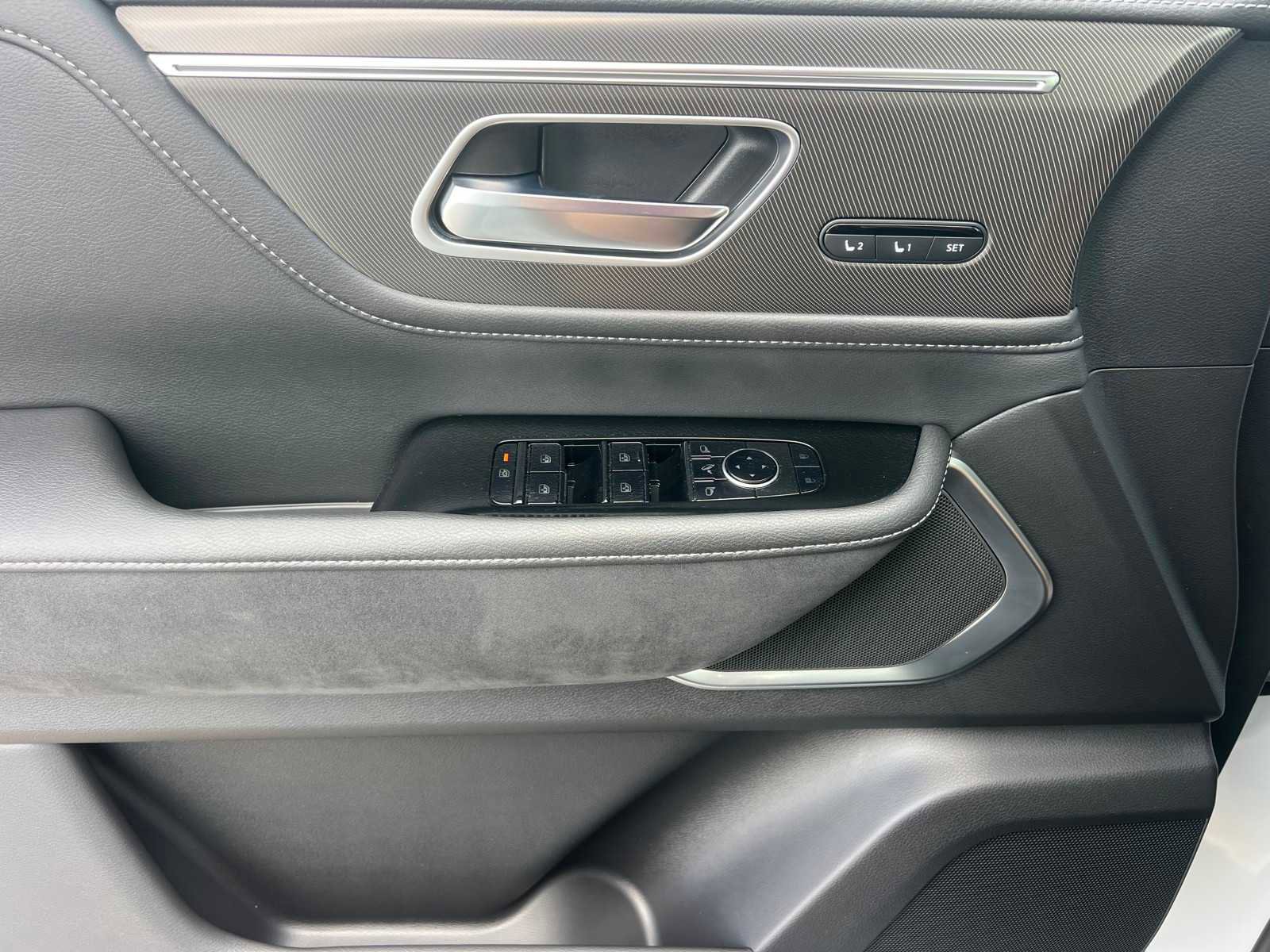 New 2026 INFINITI QX80 Luxe image 25