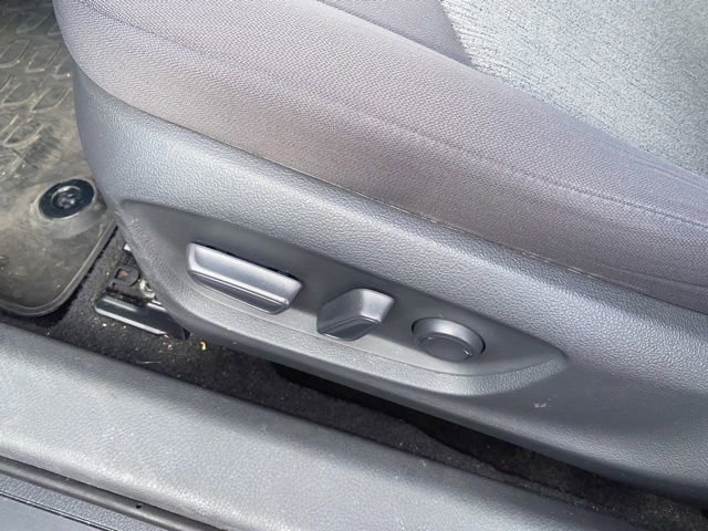 Used 2021 Toyota Camry LE AWD/4WD image 3