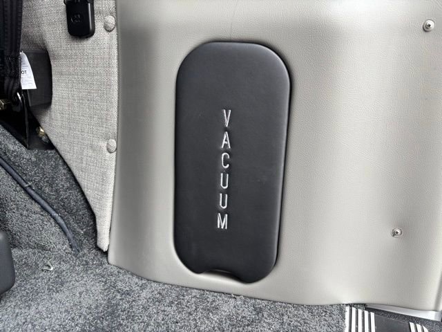 New 2026 Ford Transit 250 148 Medium Roof Extended AWD w/ Exterior Upgrade Package image 12