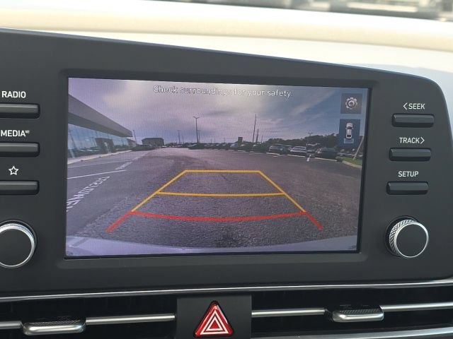 Certified 2023 Hyundai Elantra SEL Sport FWD image 12