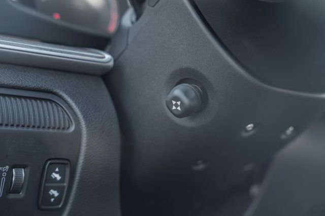 Used 2024 Jeep Wagoneer L Series III w/ Flexible Seating Group image 33