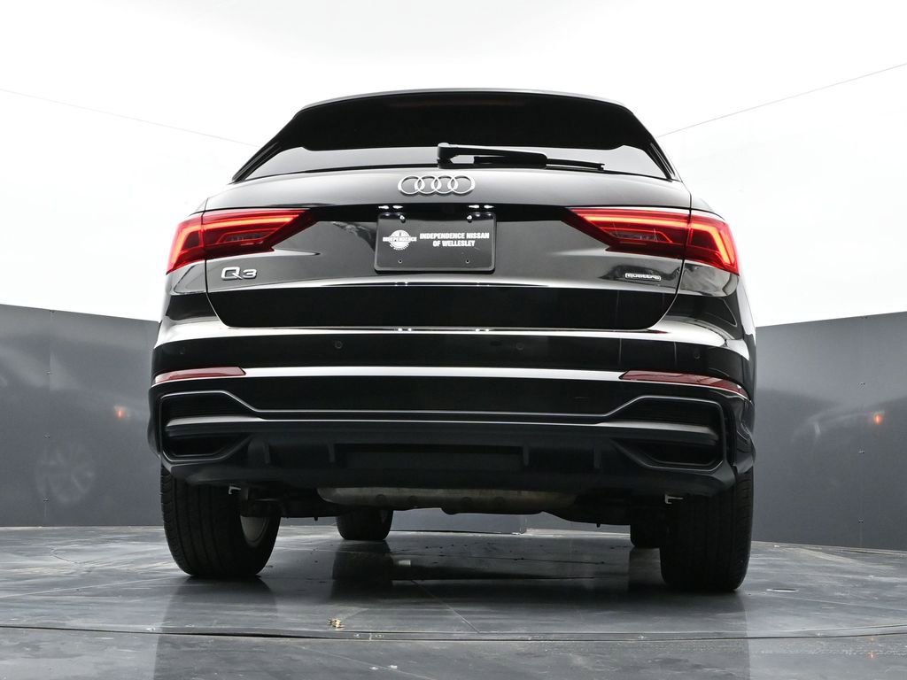 Used 2022 Audi Q3 2.0T Premium image 17