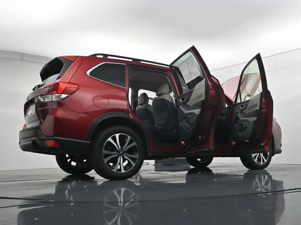 Used 2023 Subaru Forester Limited w/ Popular Package #2 AWD/4WD image 43