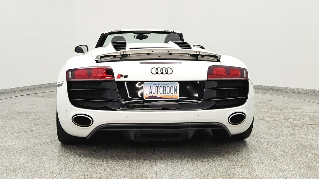 Used 2012 Audi R8 V10 AWD/4WD image 4