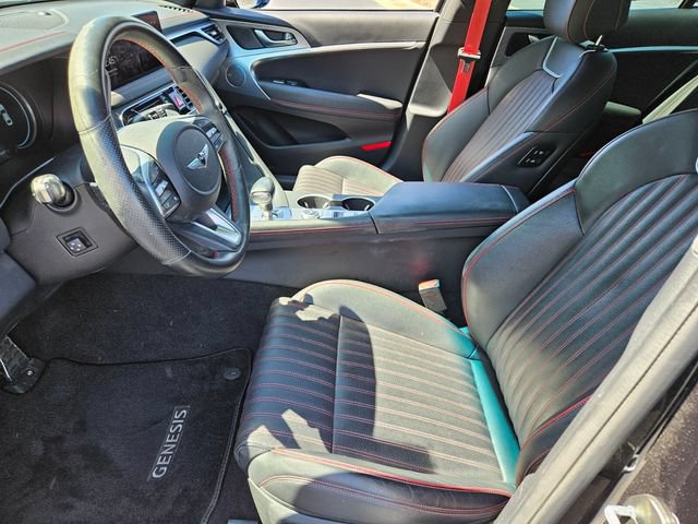Used 2023 Genesis G70 2.0T w/ Sport Prestige Package RWD image 7