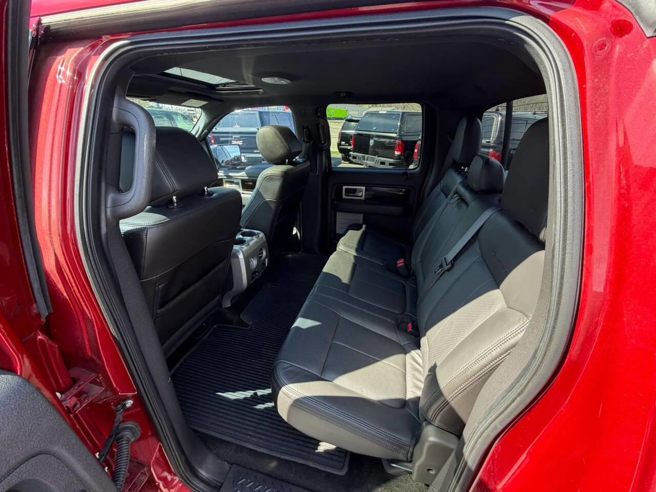 Used 2014 Ford F150 Platinum image 22