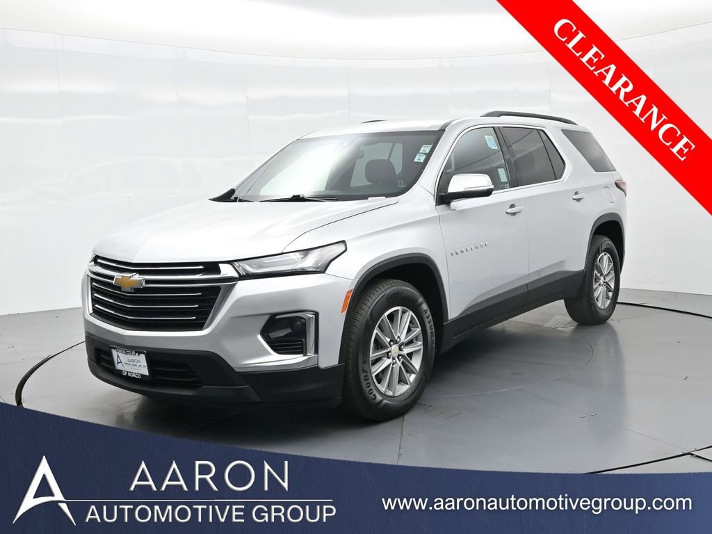 Used 2022 Chevrolet Traverse LT