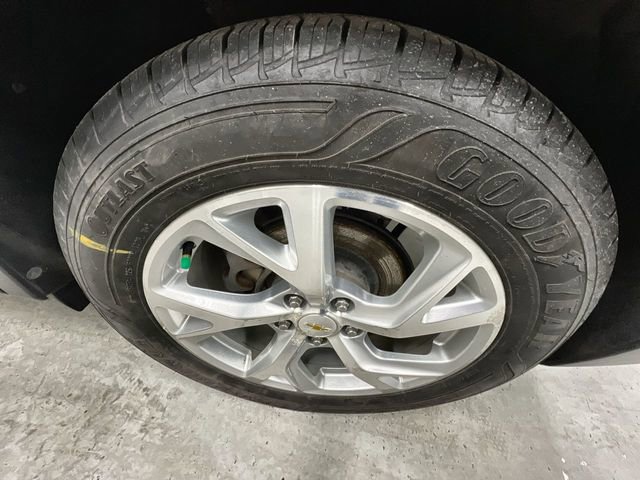 Used 2018 Chevrolet Equinox Premier image 31