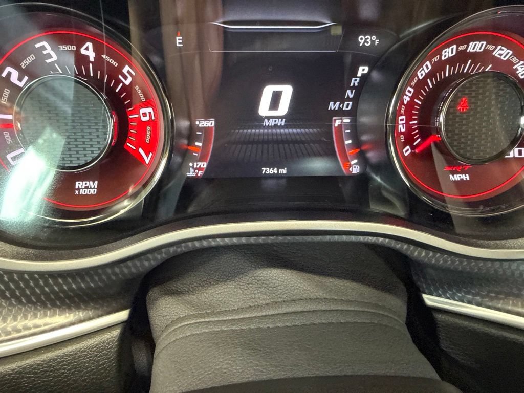 Used 2022 Dodge Challenger SRT Hellcat w/ Plus Package RWD image 22