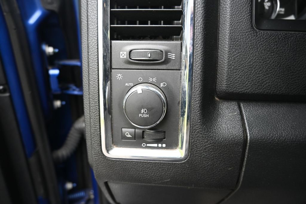 Used 2016 RAM 3500 Laramie AWD/4WD image 20