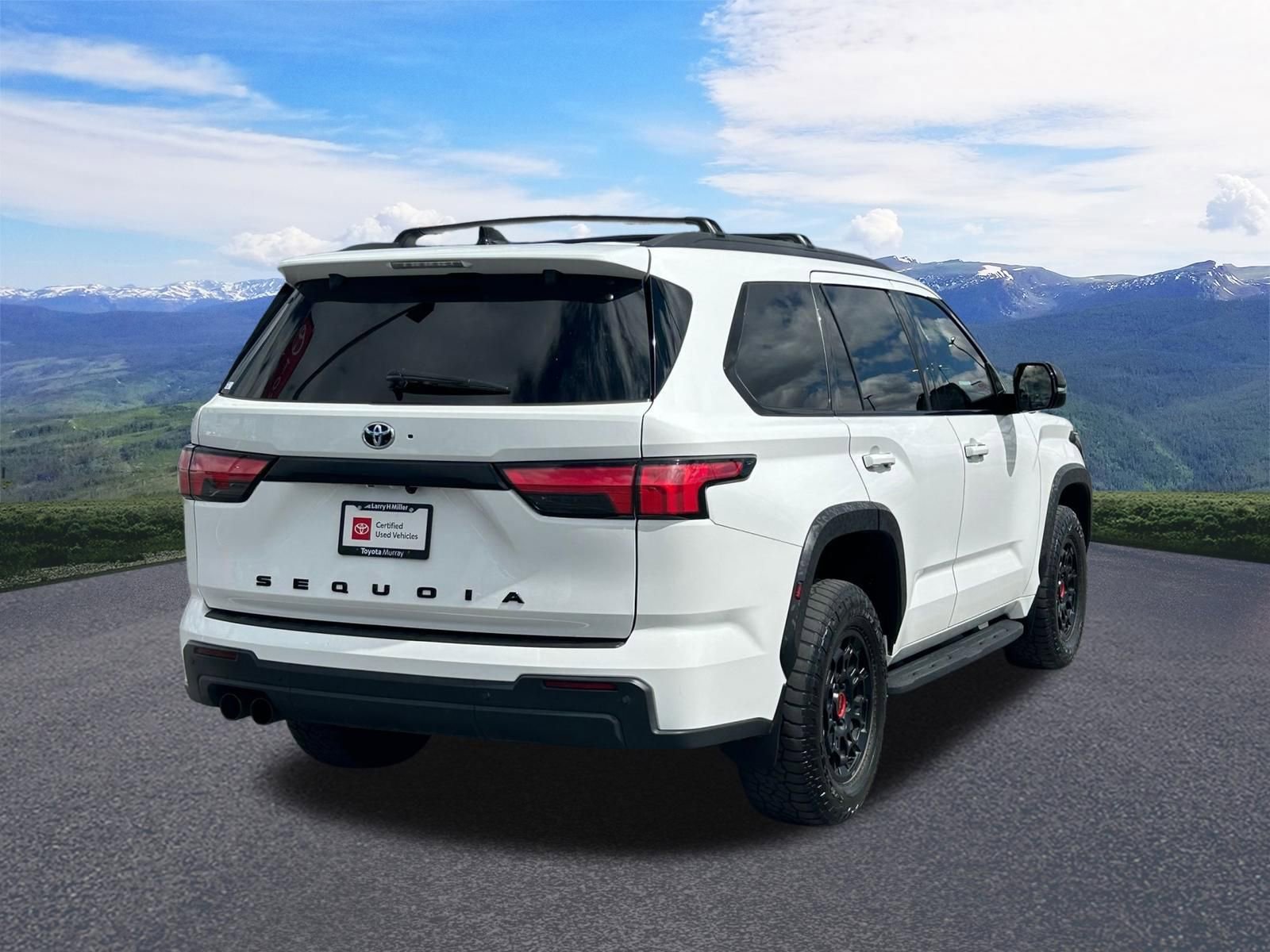 Used 2023 Toyota Sequoia TRD Pro AWD/4WD image 5