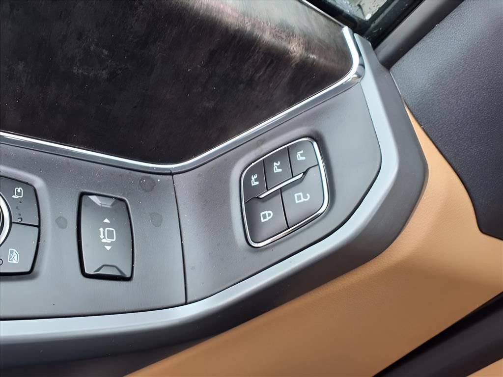 New 2026 Ford F250 Lariat w/ FX4 Off-Road Package image 22