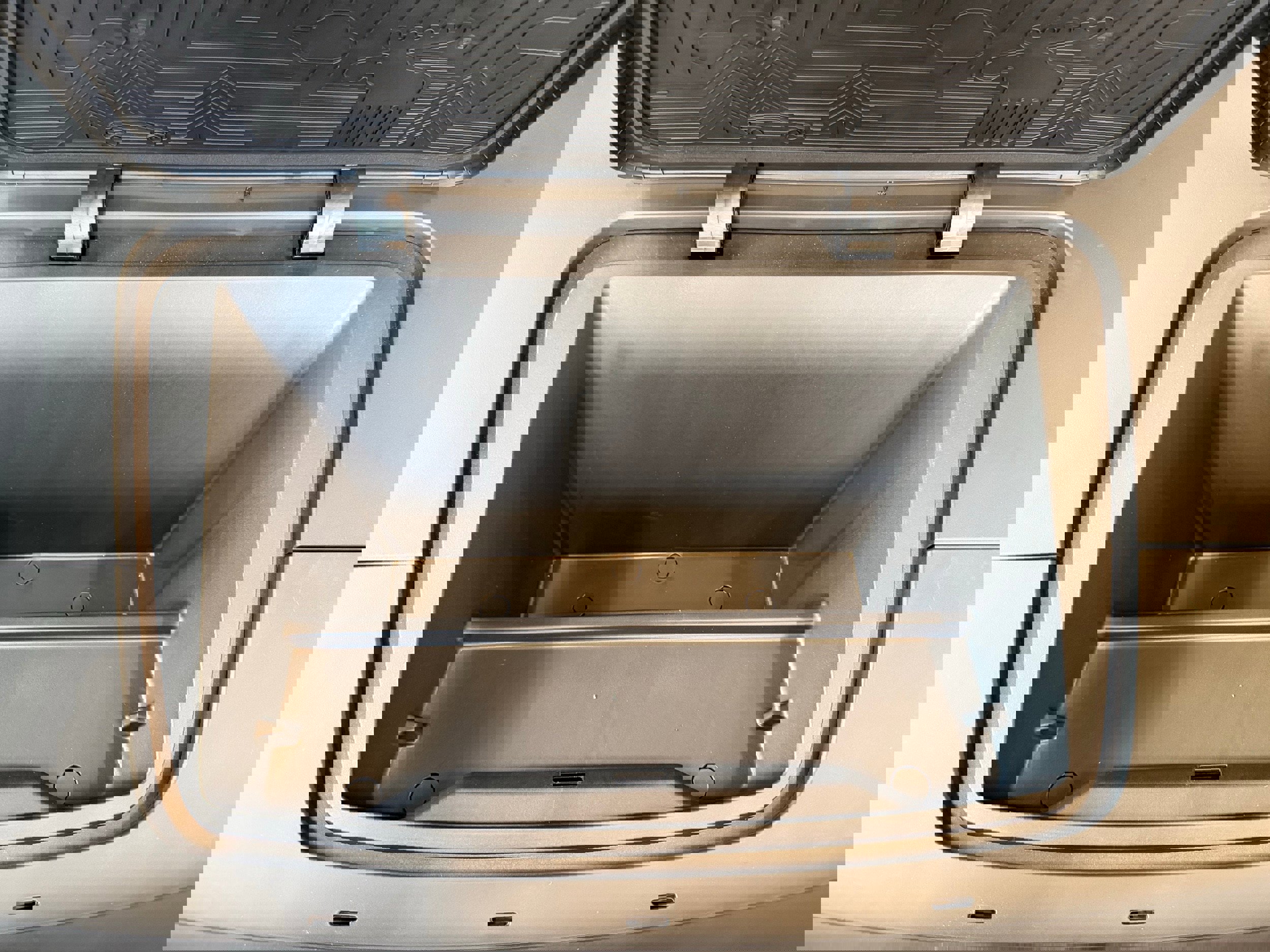 New 2026 Volvo EX30 Ultra w/ Climate Package image 37