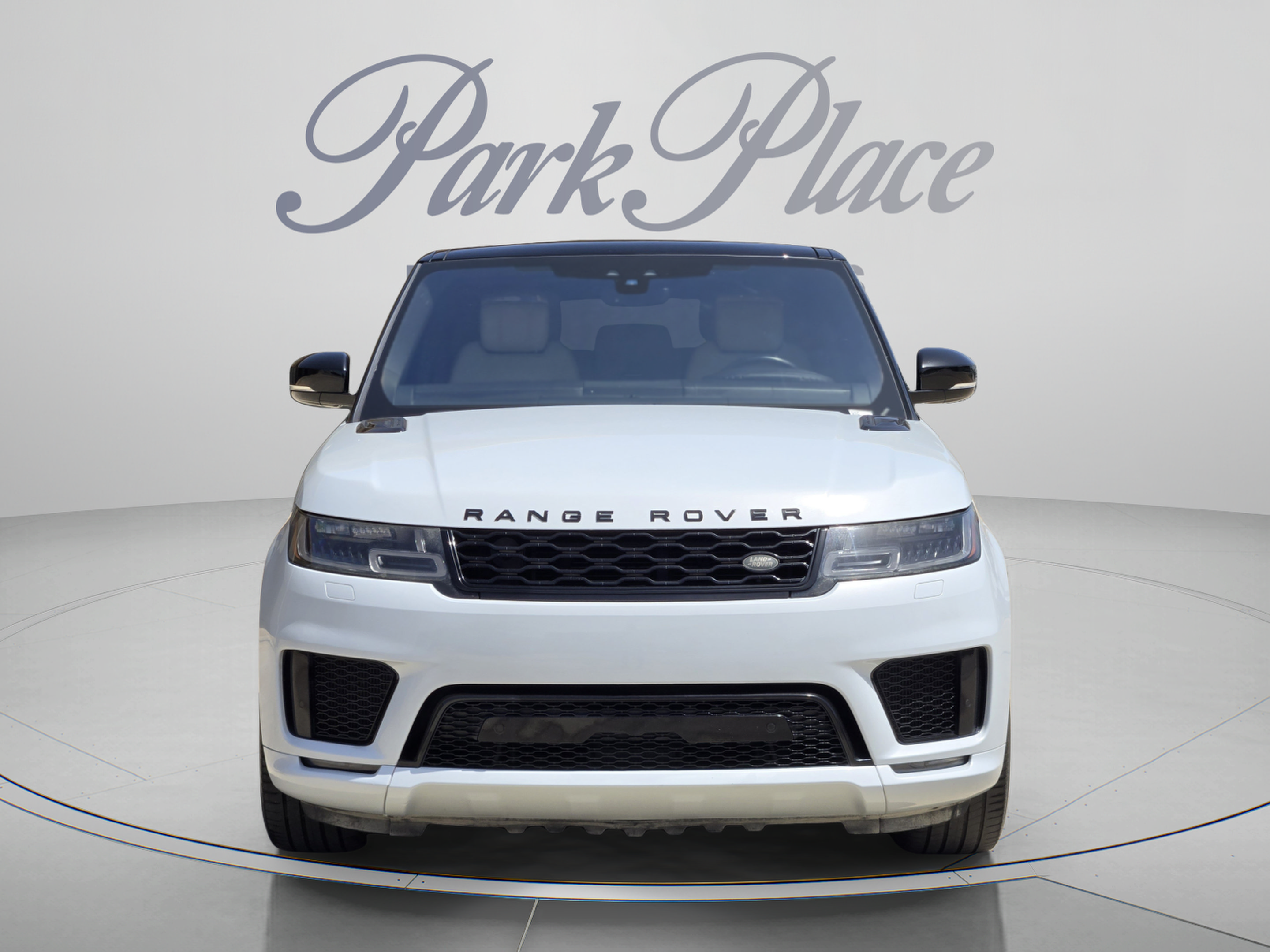 Used 2018 Land Rover Range Rover Sport HSE Dynamic AWD/4WD image 9