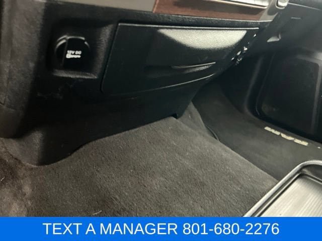 Used 2017 RAM 3500 Laramie w/ Convenience Group AWD/4WD image 27