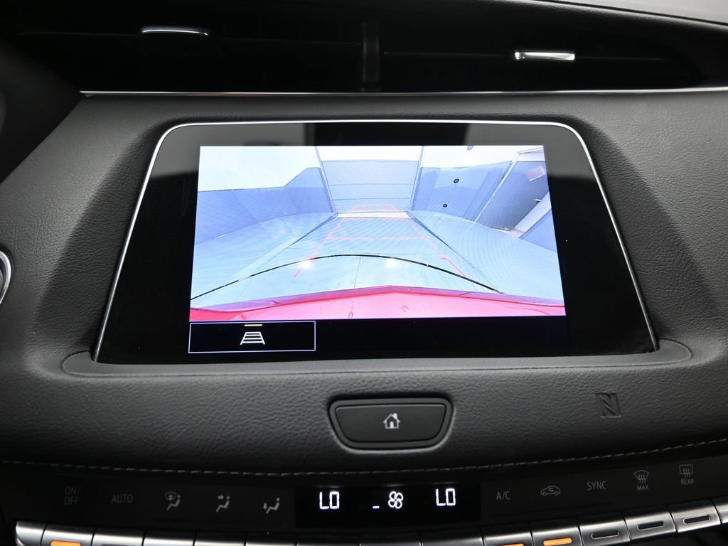 Used 2021 Cadillac XT4 Premium Luxury w/ Driver Awareness Package image 11