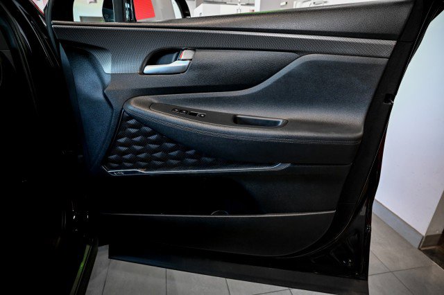 Used 2019 Hyundai Santa Fe SEL AWD/4WD image 27