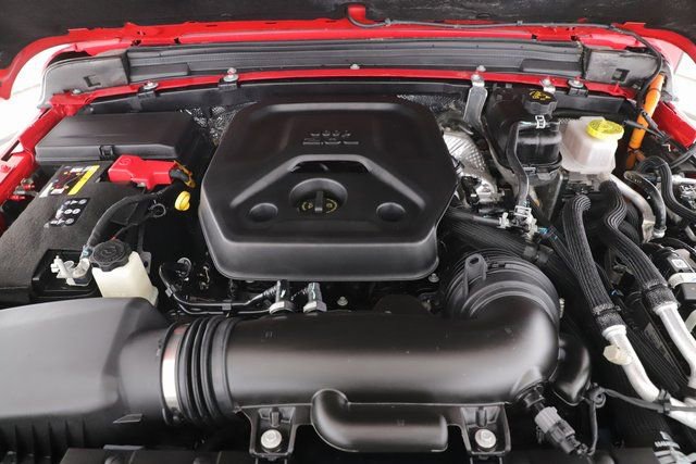 Used 2025 Jeep Wrangler Unlimited Rubicon 4xe w/ Safety Group image 15