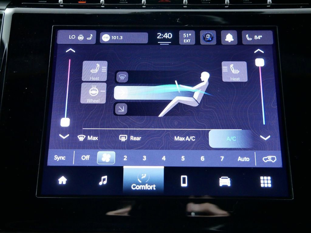 Certified 2024 Jeep Grand Cherokee Altitude image 42