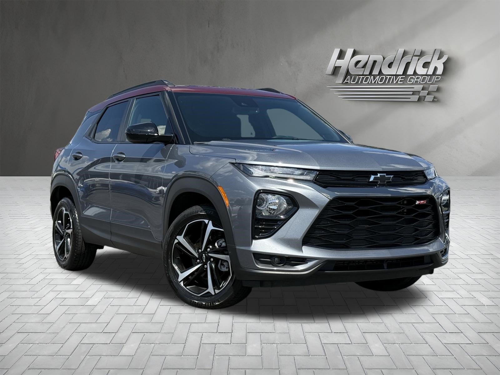Used 2022 Chevrolet TrailBlazer RS w/ Technology Package AWD/4WD image 2