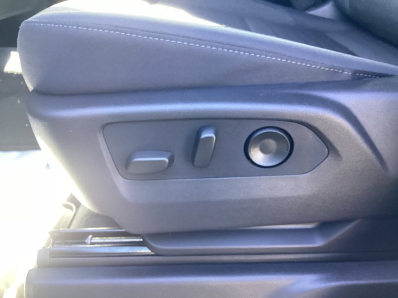 New 2026 Chevrolet Silverado 1500 Custom AWD/4WD image 22