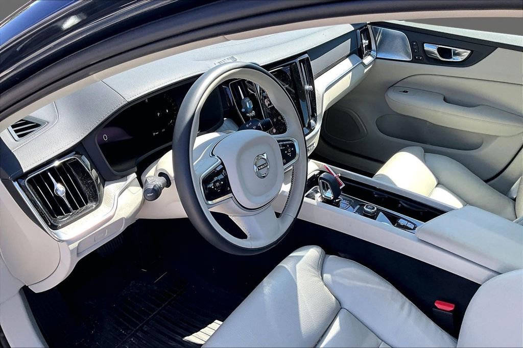 Used 2024 Volvo S60 B5 Ultimate w/ Climate Package image 11
