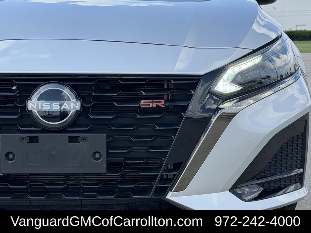 Used 2024 Nissan Altima 2.5 SR AWD/4WD image 4