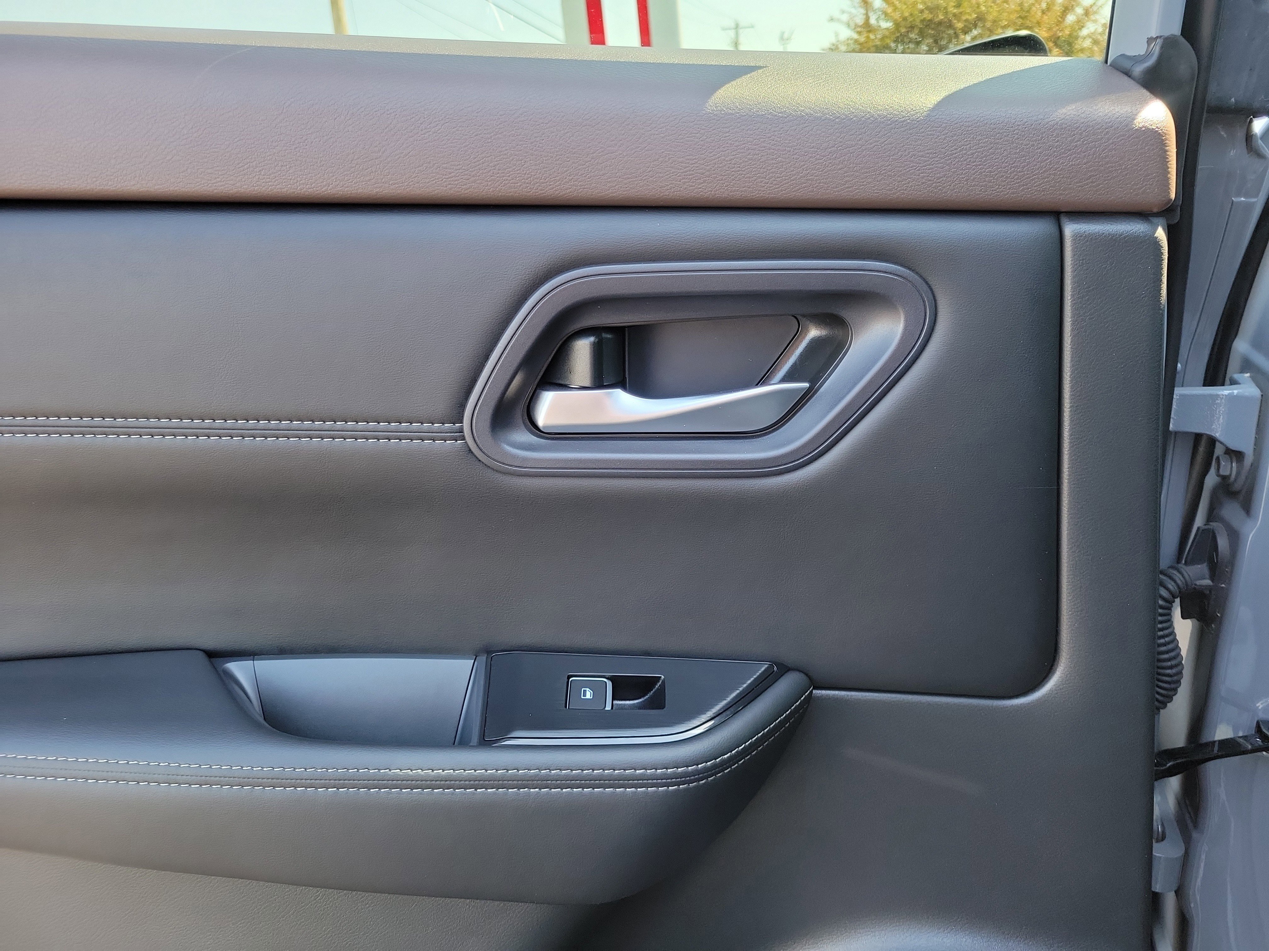 Certified 2023 Nissan Rogue SL image 12