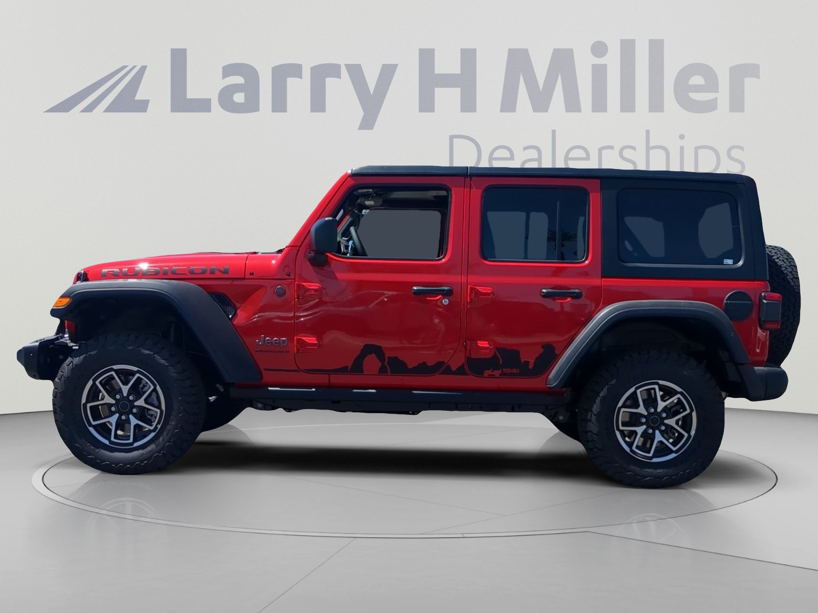 New 2025 Jeep Wrangler Unlimited Rubicon w/ Steel Bumper Group AWD/4WD image 2