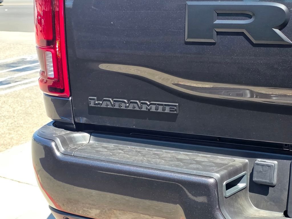 New 2026 RAM 3500 Laramie AWD/4WD image 6