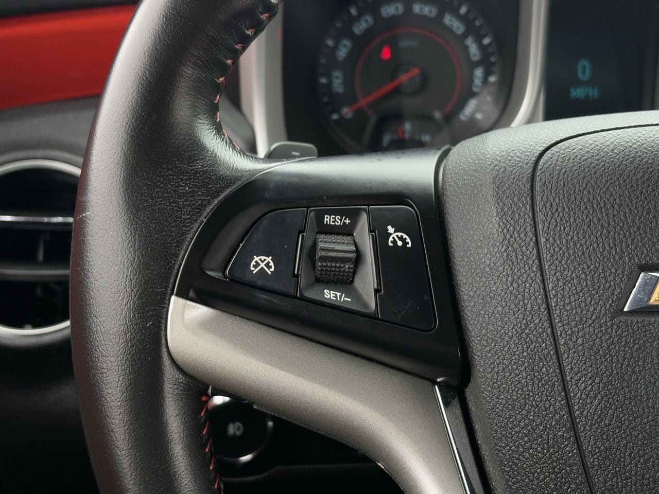 Used 2013 Chevrolet Camaro SS RWD image 16