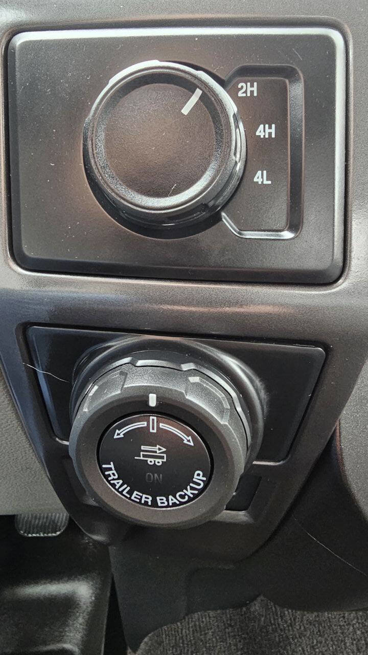 Used 2020 Ford F150 XLT w/ Equipment Group 302A Luxury image 8