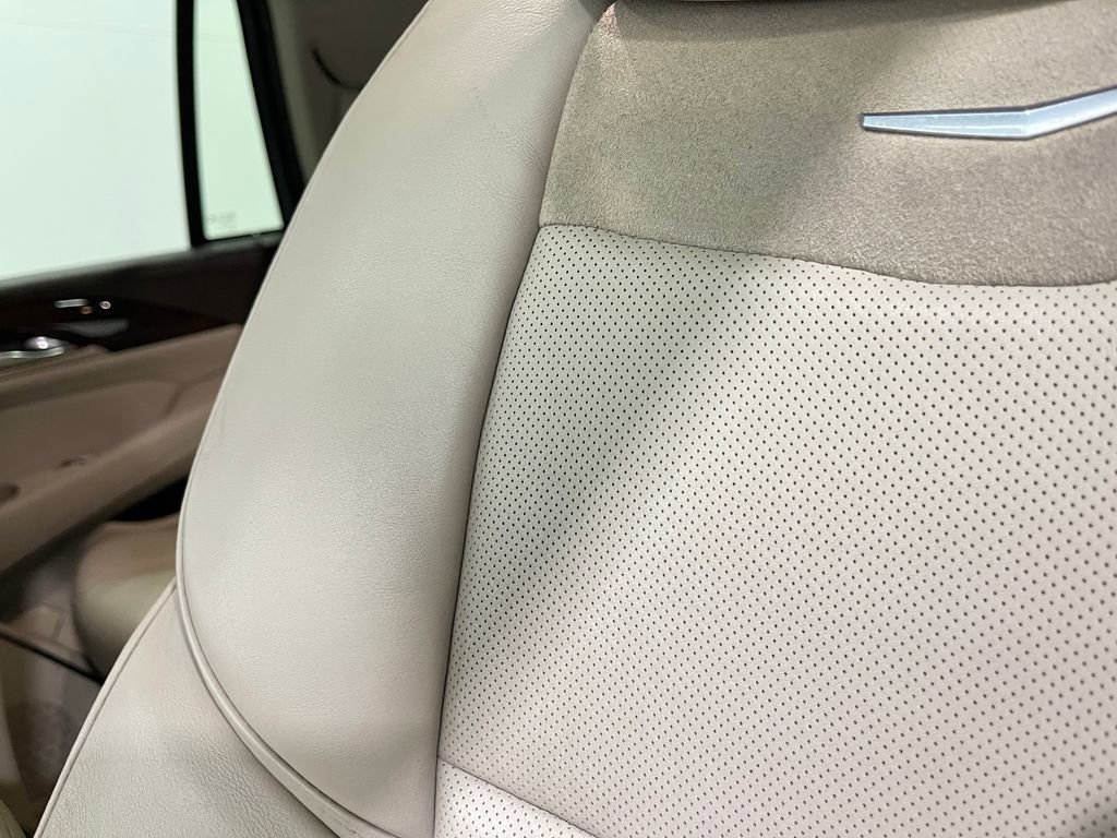 Used 2016 Cadillac Escalade Luxury image 20