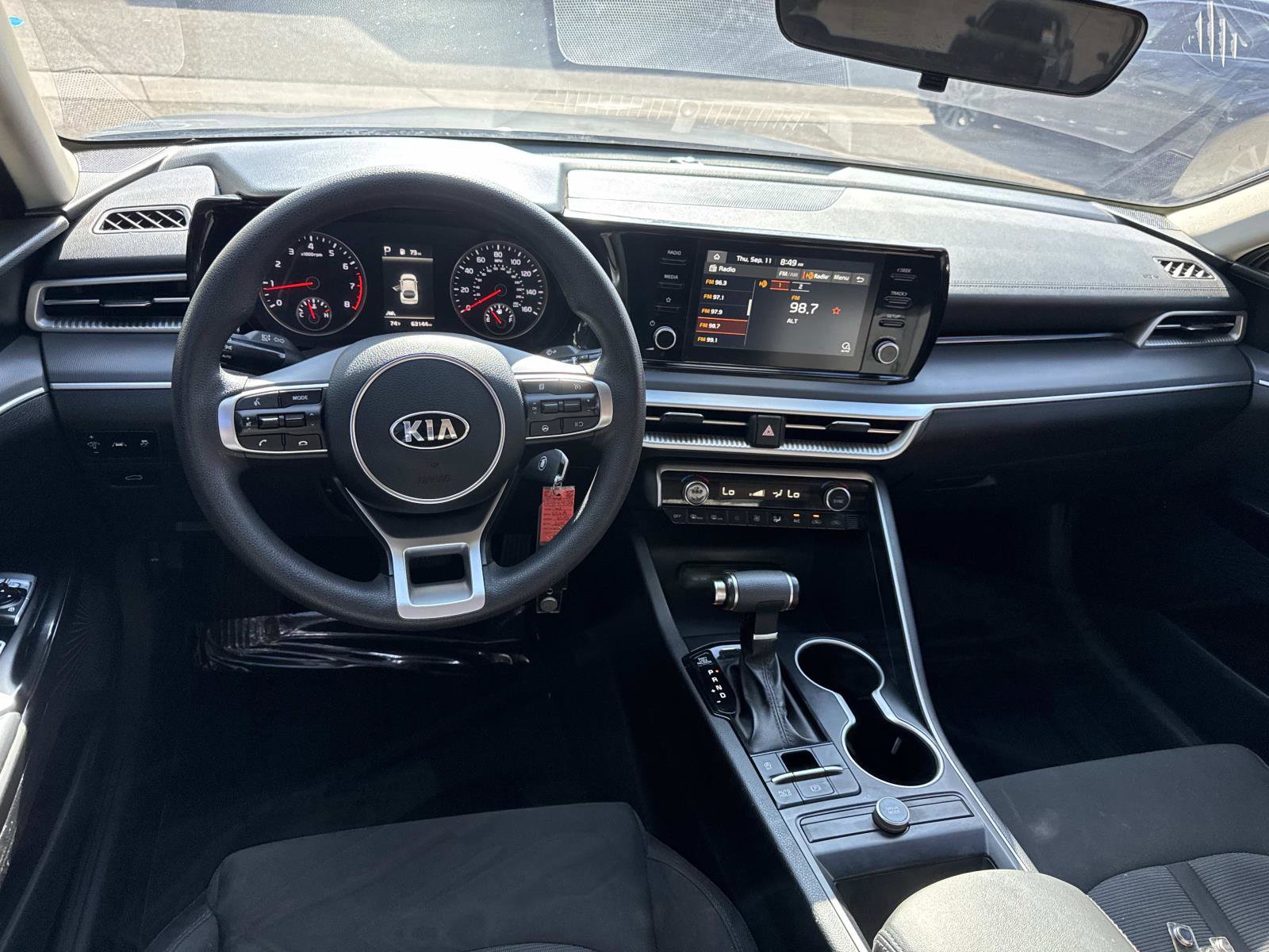 Used 2021 Kia K5 LX image 8