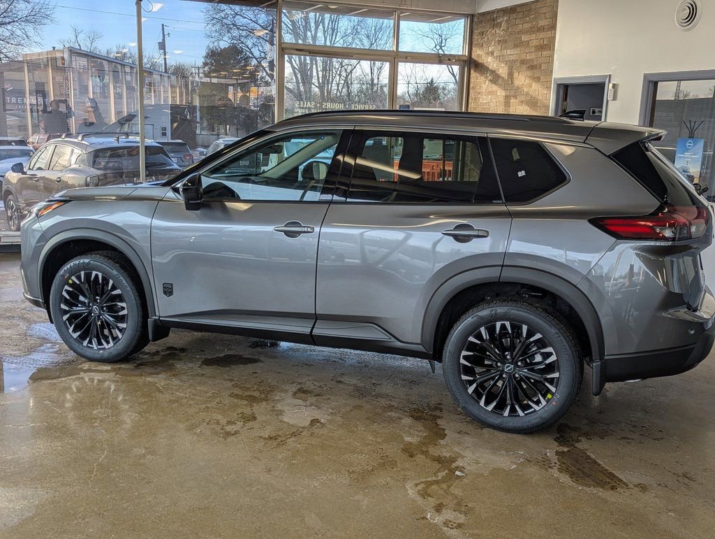 New 2026 Nissan Rogue SV image 6