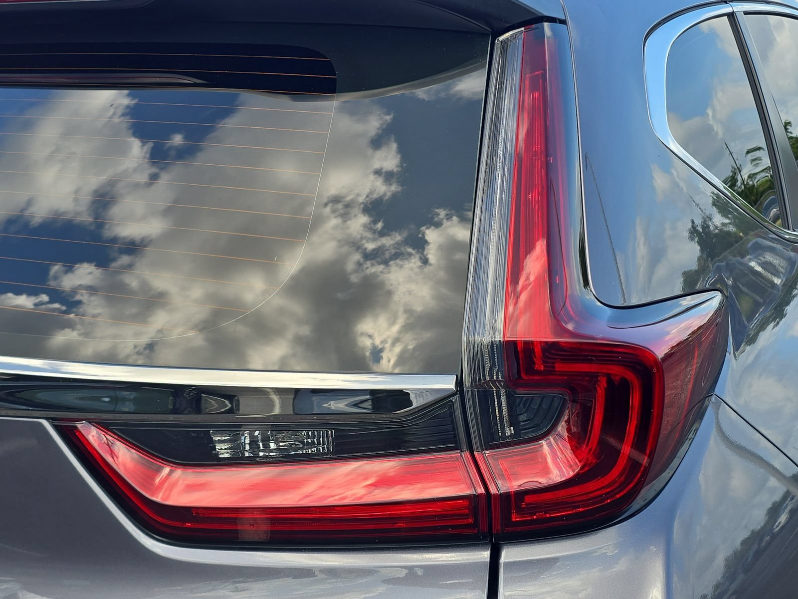 Used 2021 Honda CR-V LX image 8
