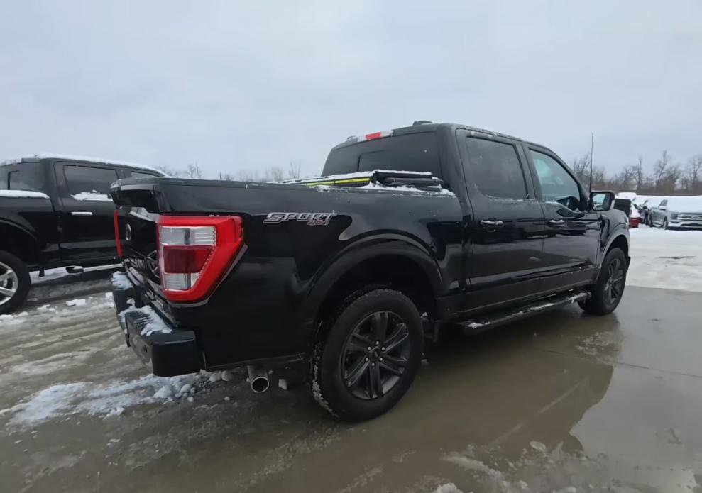 Used 2023 Ford F150 Lariat w/ Equipment Group 502A High image 7