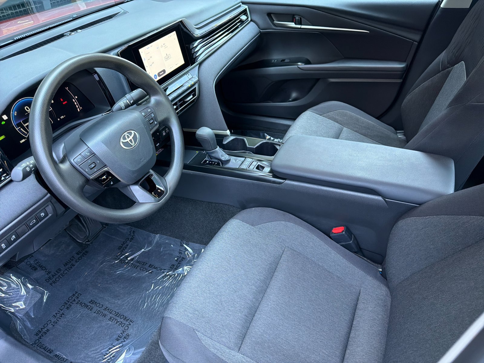 Used 2026 Toyota Camry LE FWD image 9