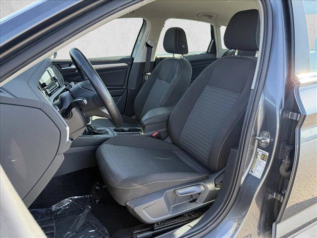 Used 2024 Volkswagen Jetta S FWD image 11