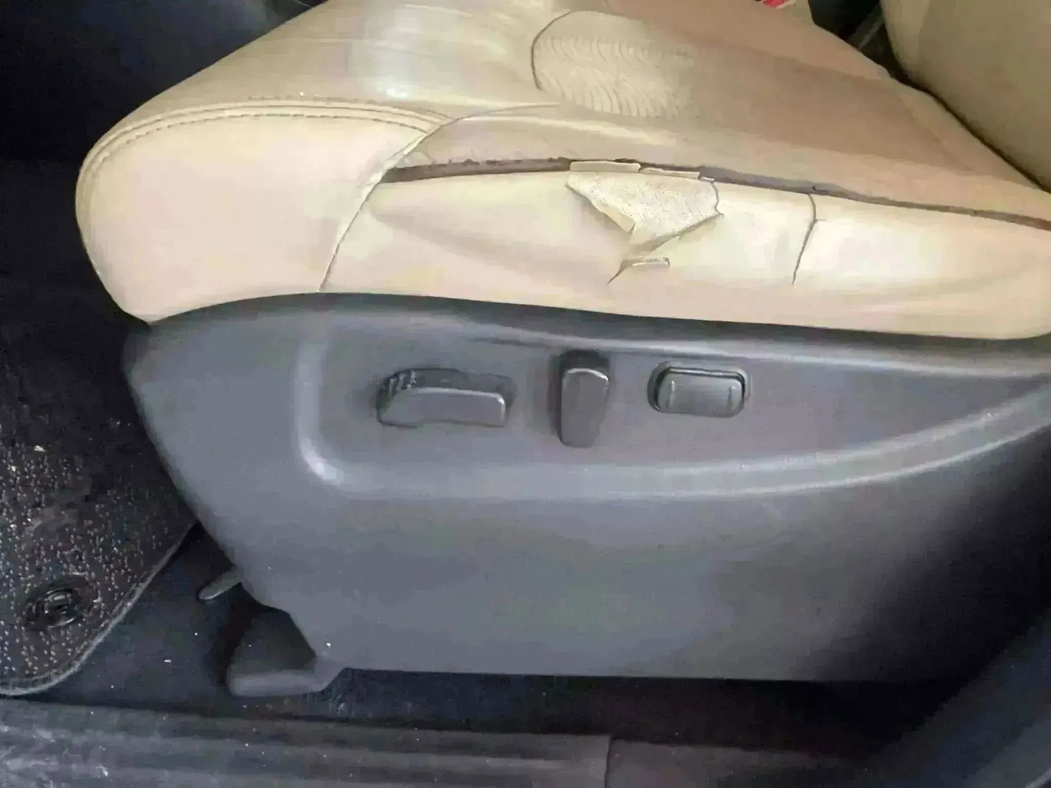 Used 2017 Nissan Armada SL image 22