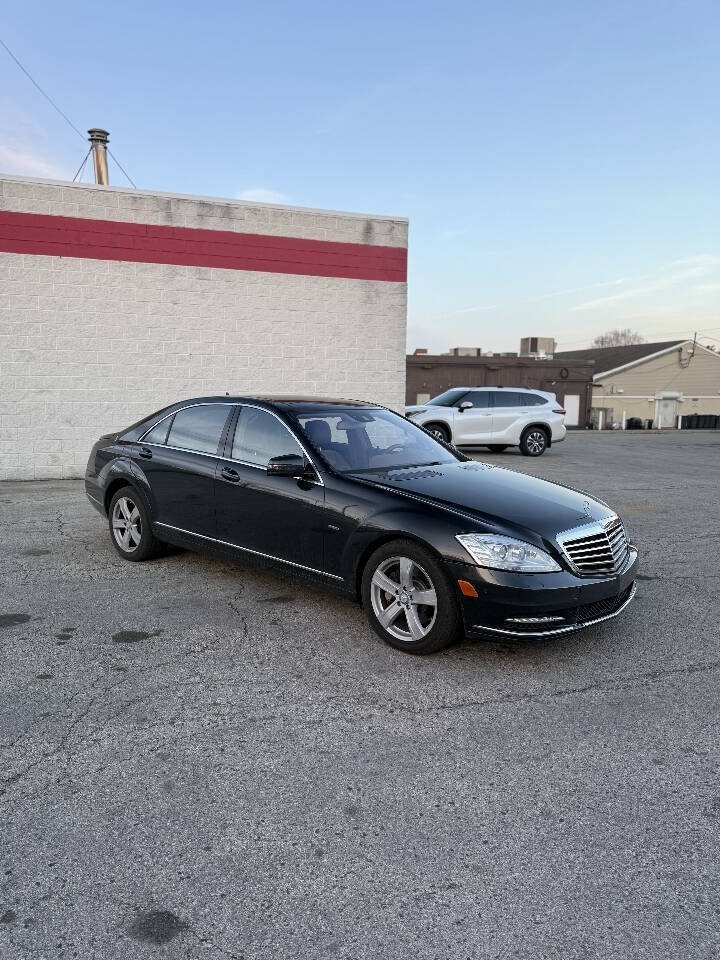 Used 2012 Mercedes-Benz S 550 4MATIC w/ Premium 2 Pkg image 6