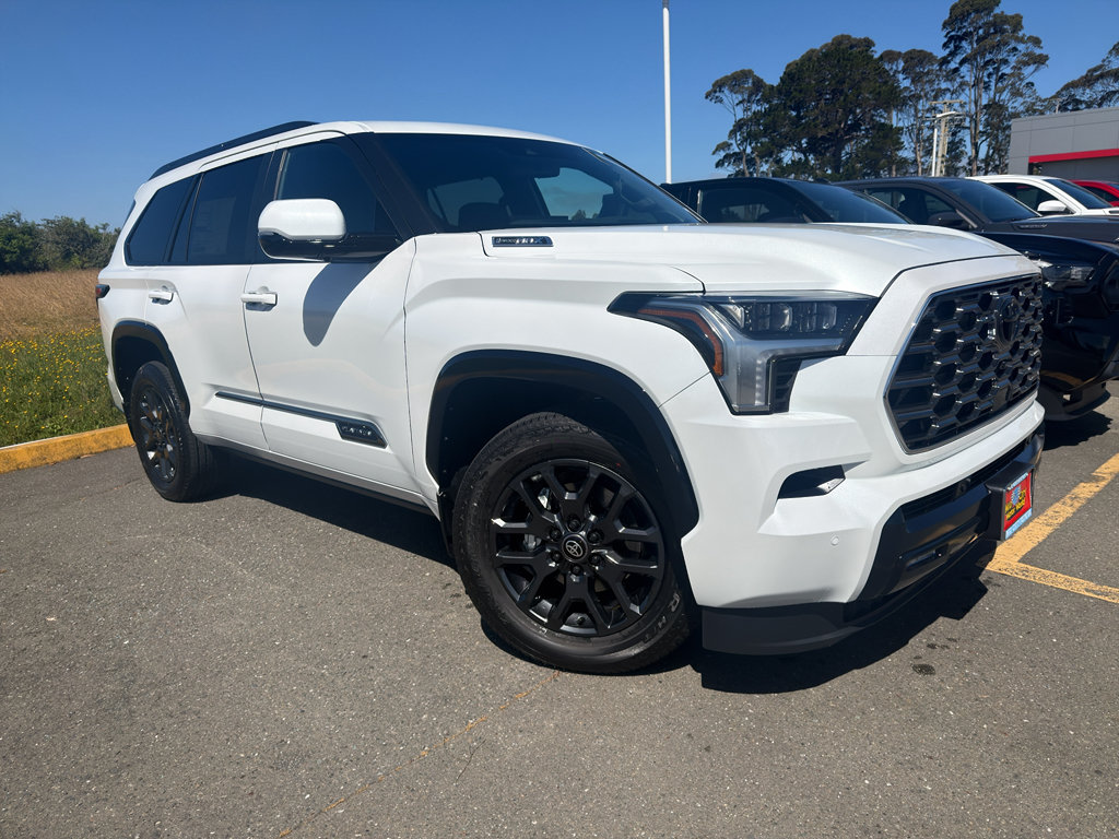 New 2026 Toyota Sequoia Platinum w/ Tow Technology Package AWD/4WD image 6