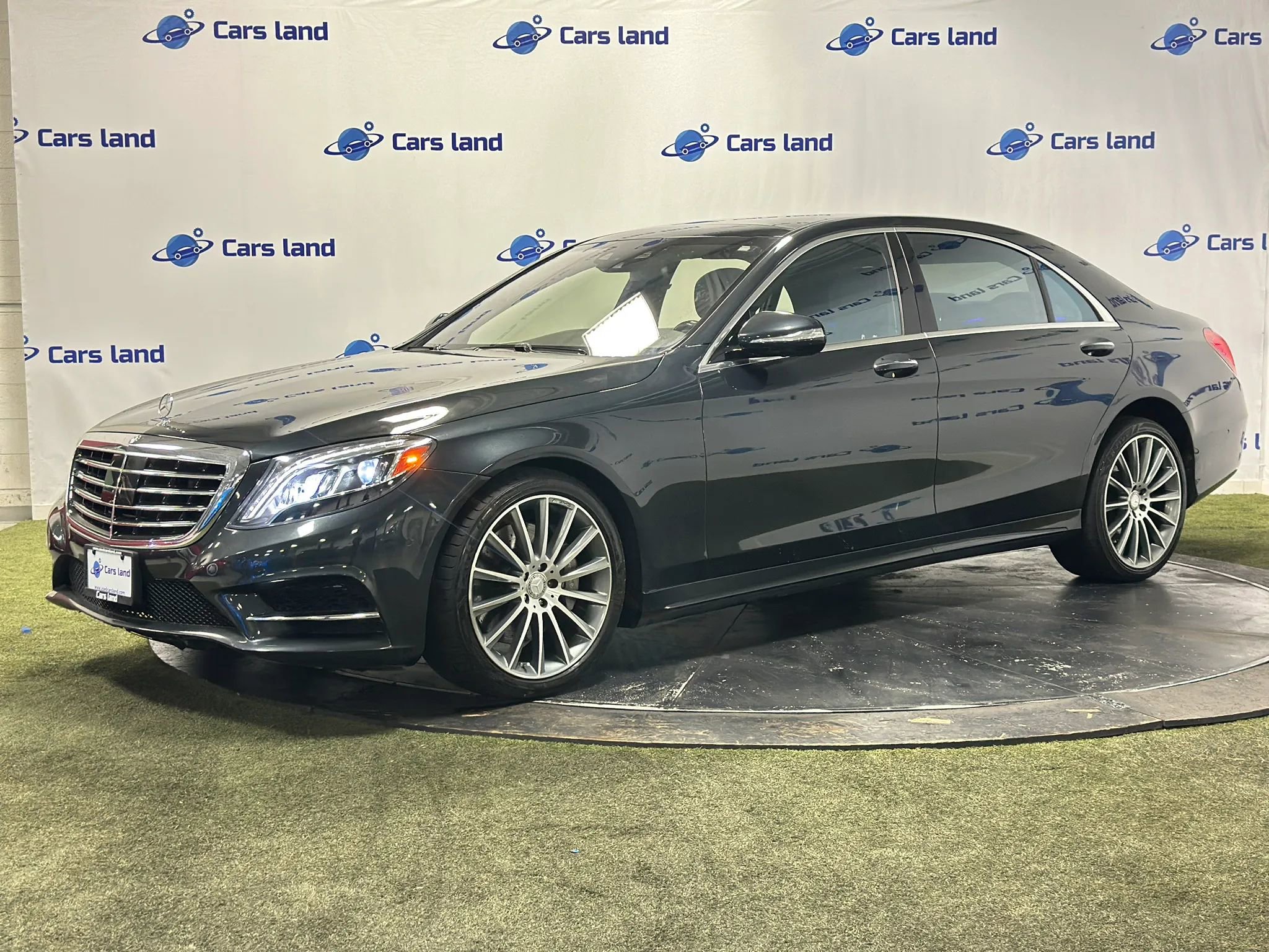 Used 2016 Mercedes-Benz S 550 Sedan image 6