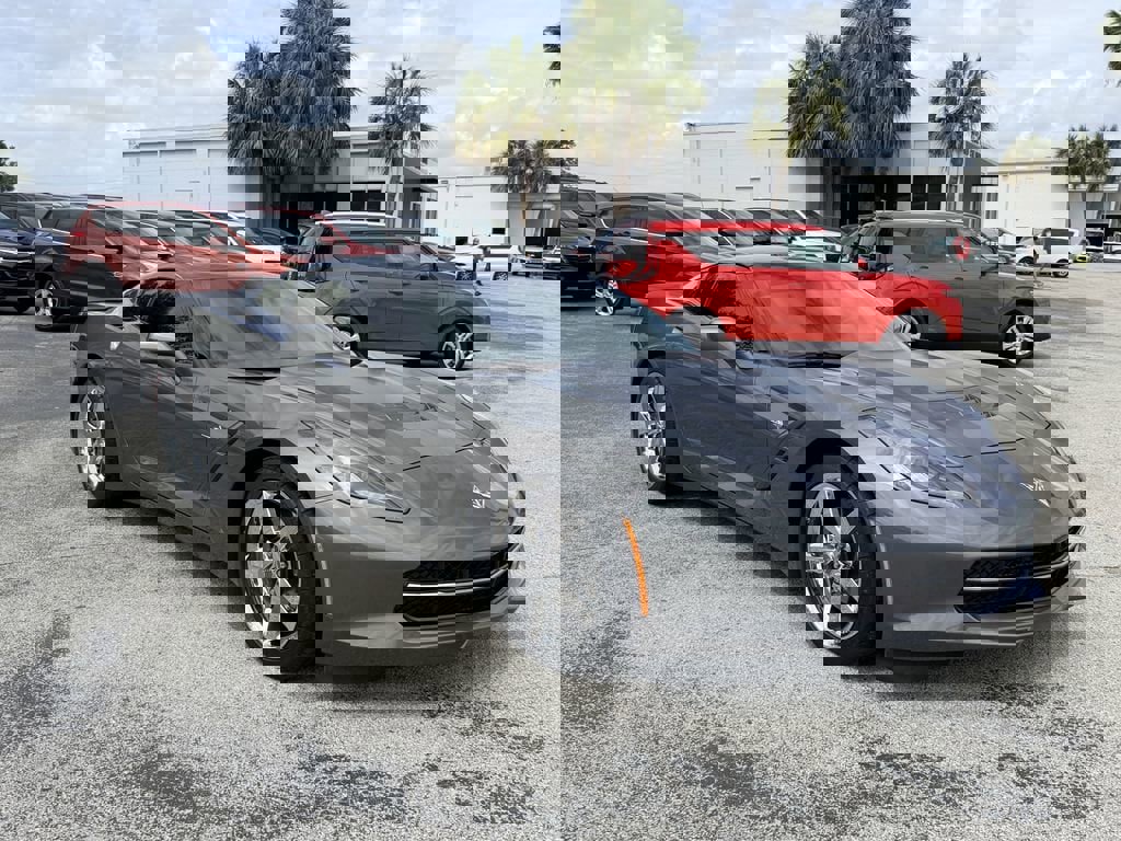 Used 2015 Chevrolet Corvette Stingray Coupe w/ Battery Protection Package RWD image 2