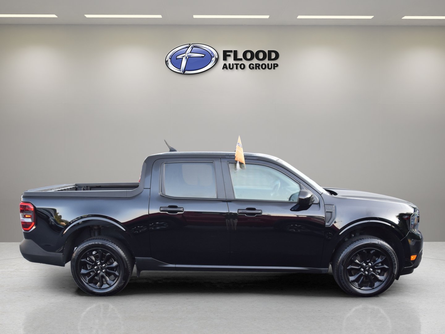 Used 2024 Ford Maverick XLT w/ XLT Luxury Package AWD/4WD image 3