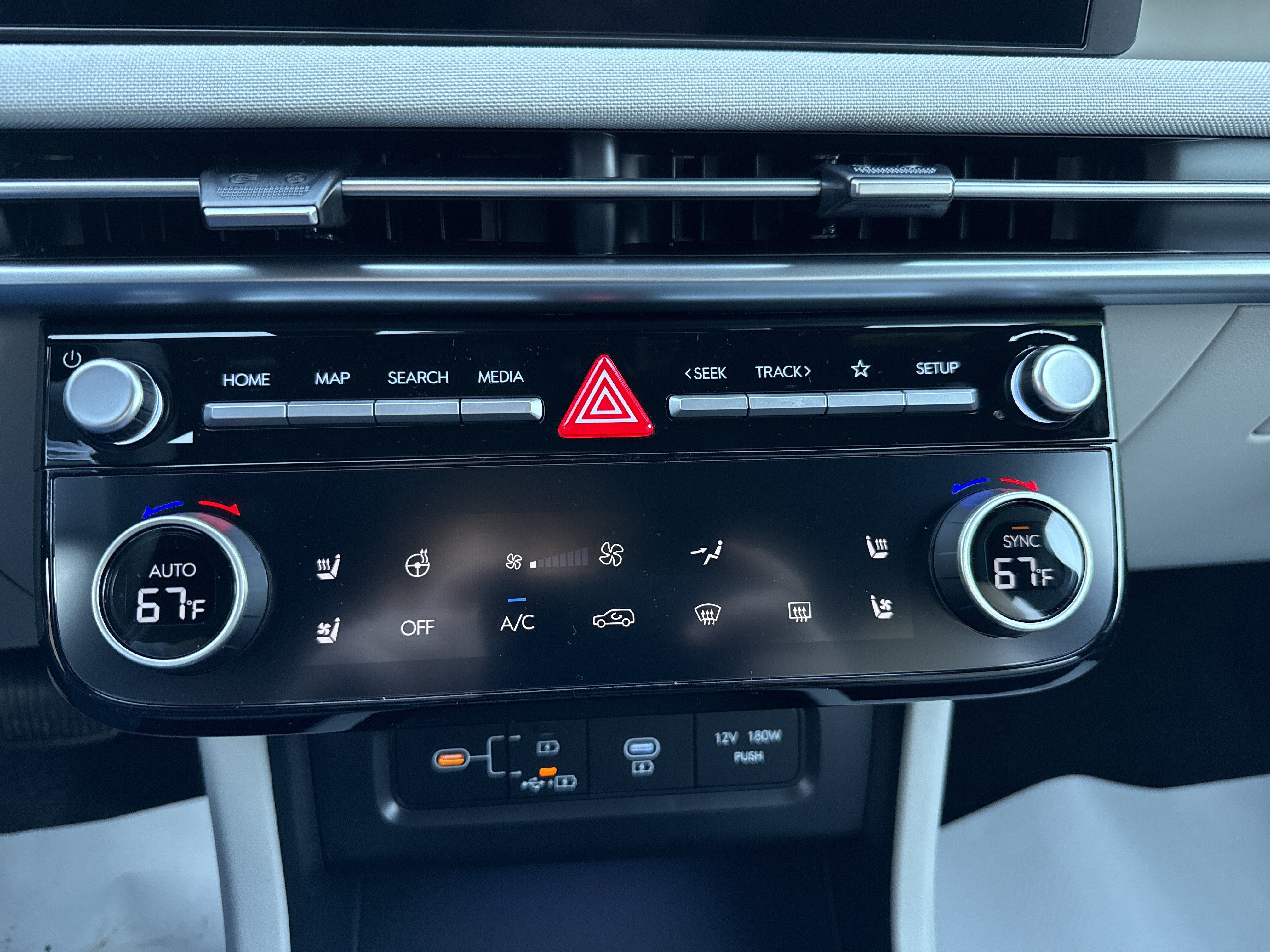 New 2026 Hyundai Tucson Limited AWD/4WD image 28
