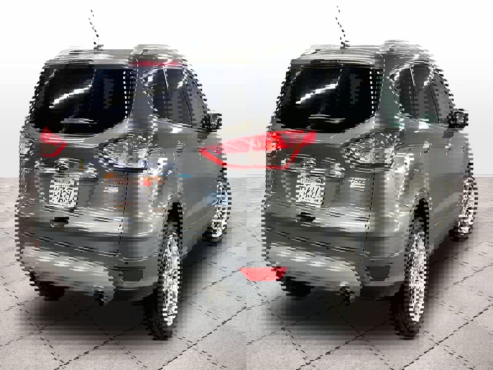 Used 2014 Ford Escape Titanium w/ Equipment Group 401A image 14