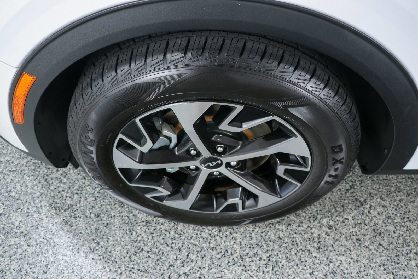 Used 2023 Kia Sportage EX image 11