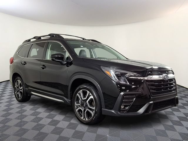 Used 2024 Subaru Ascent Limited w/ Technology Package
