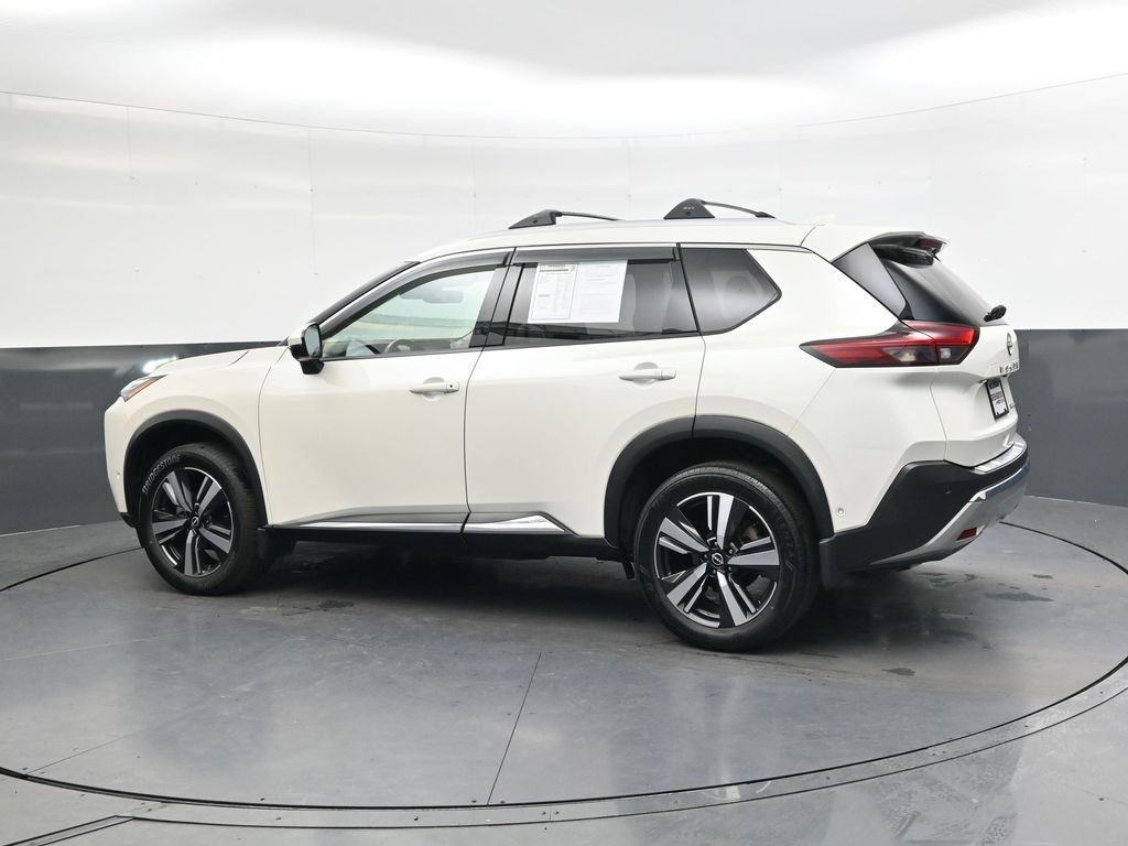 Used 2022 Nissan Rogue Platinum w/ Head-Up Display Package image 7